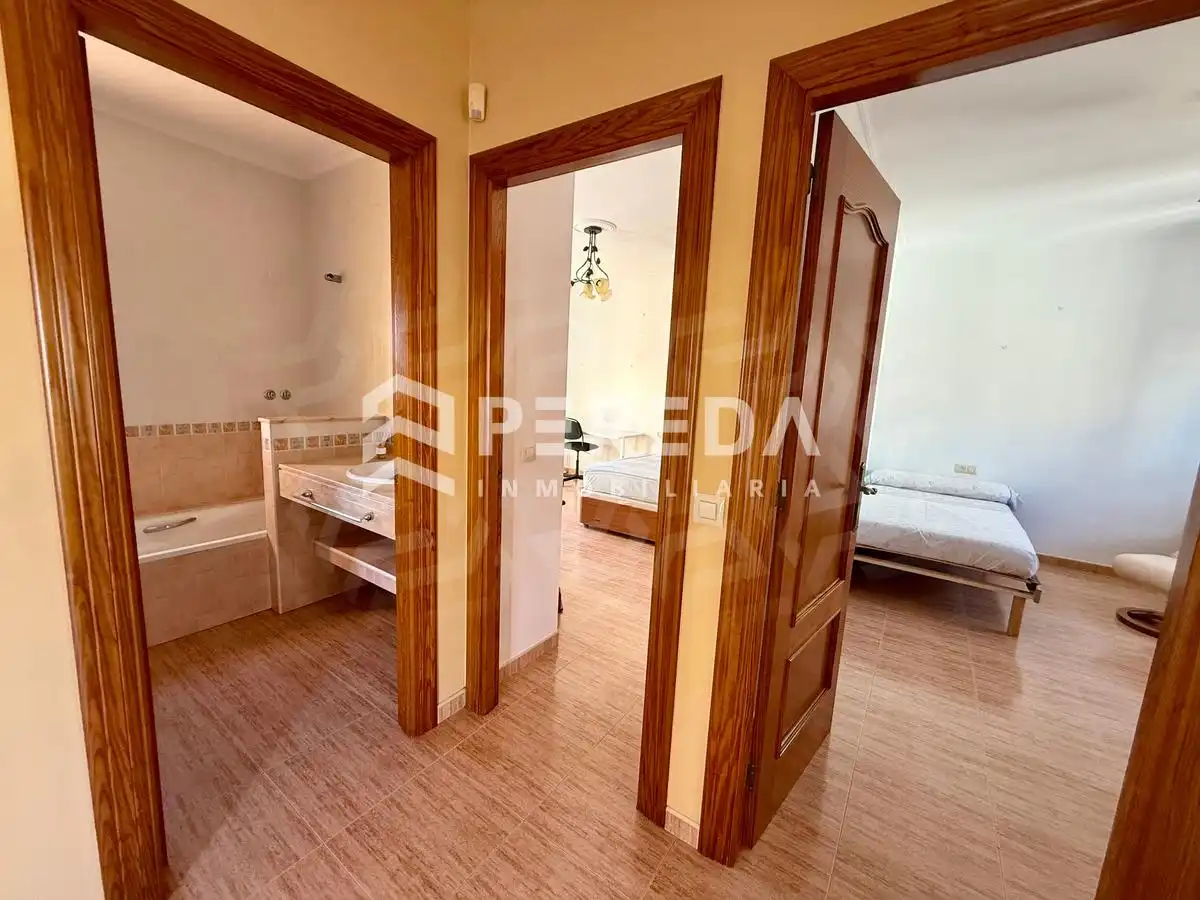 Dormitori de Casa o xalet en venda en La Mojonera amb Jardí privat, Terrassa i Moblat