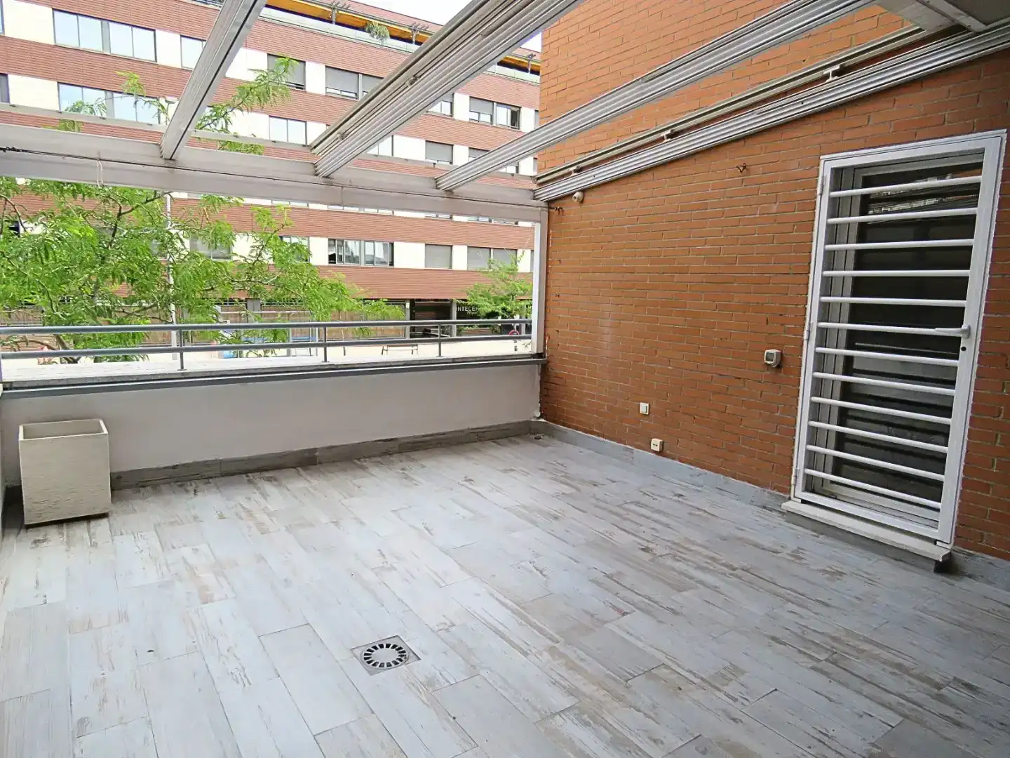 Terraza de Piso en venta en  Madrid Capital con Aire acondicionado