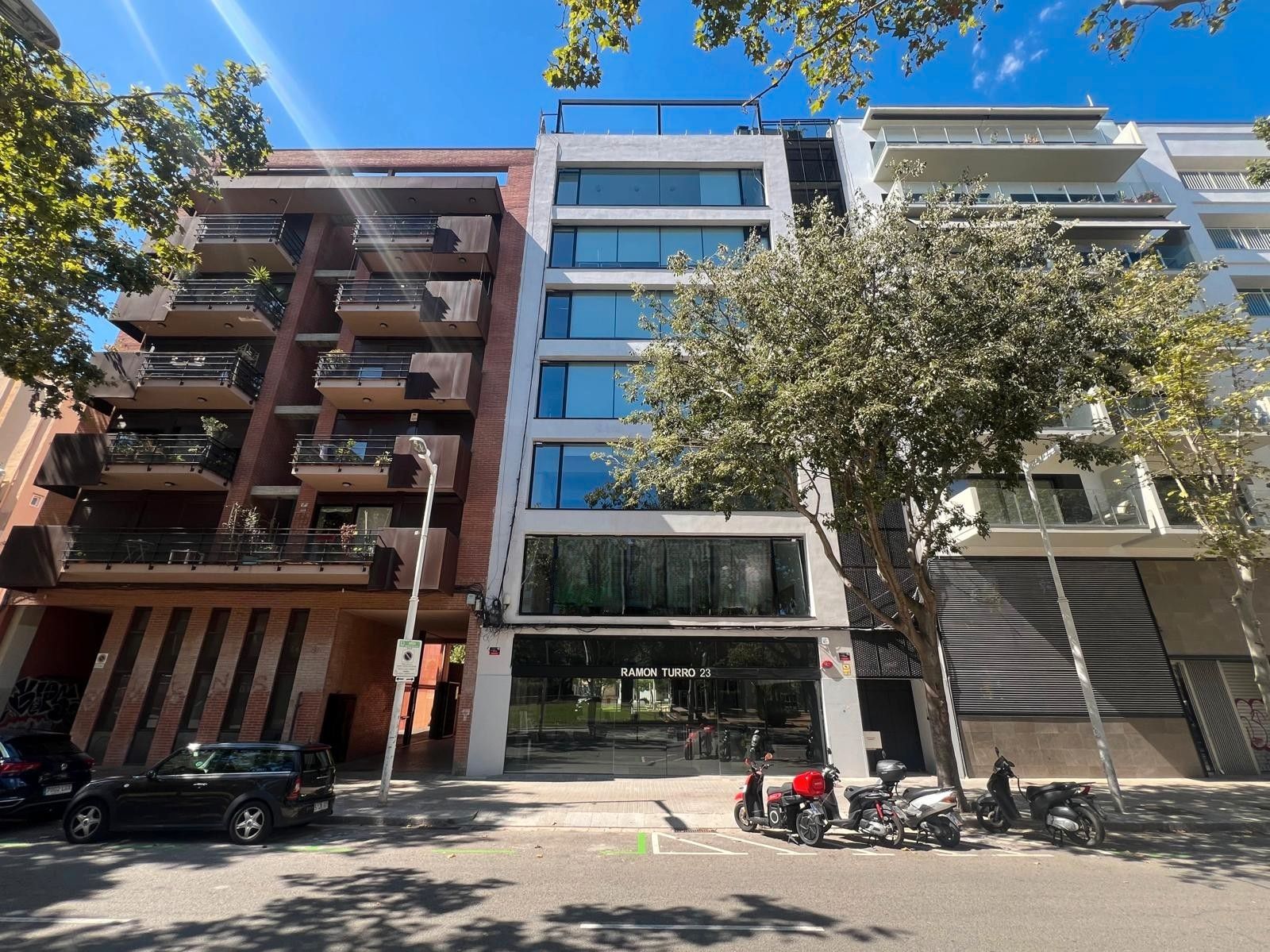 Vista exterior de Oficina de lloguer en  Barcelona Capital amb Aire condicionat, Calefacció i Terrassa