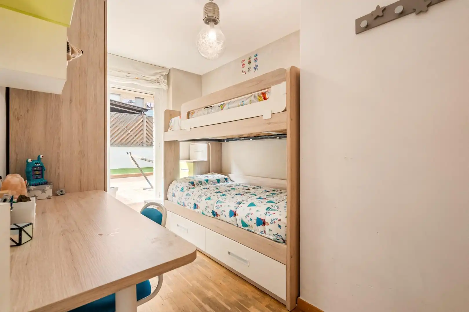 Bedroom of Flat for sale in Mataró  with Air Conditioner, Heating and Private garden