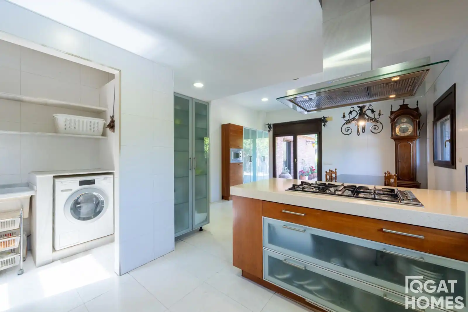 Cocina de Casa o chalet de alquiler en Sant Cugat del Vallès con Aire acondicionado, Calefacción y Jardín privado