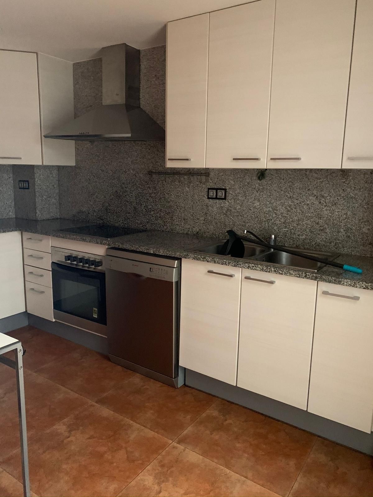 Piso en venta en de Santiago Rusiñol, Tordera pueblo