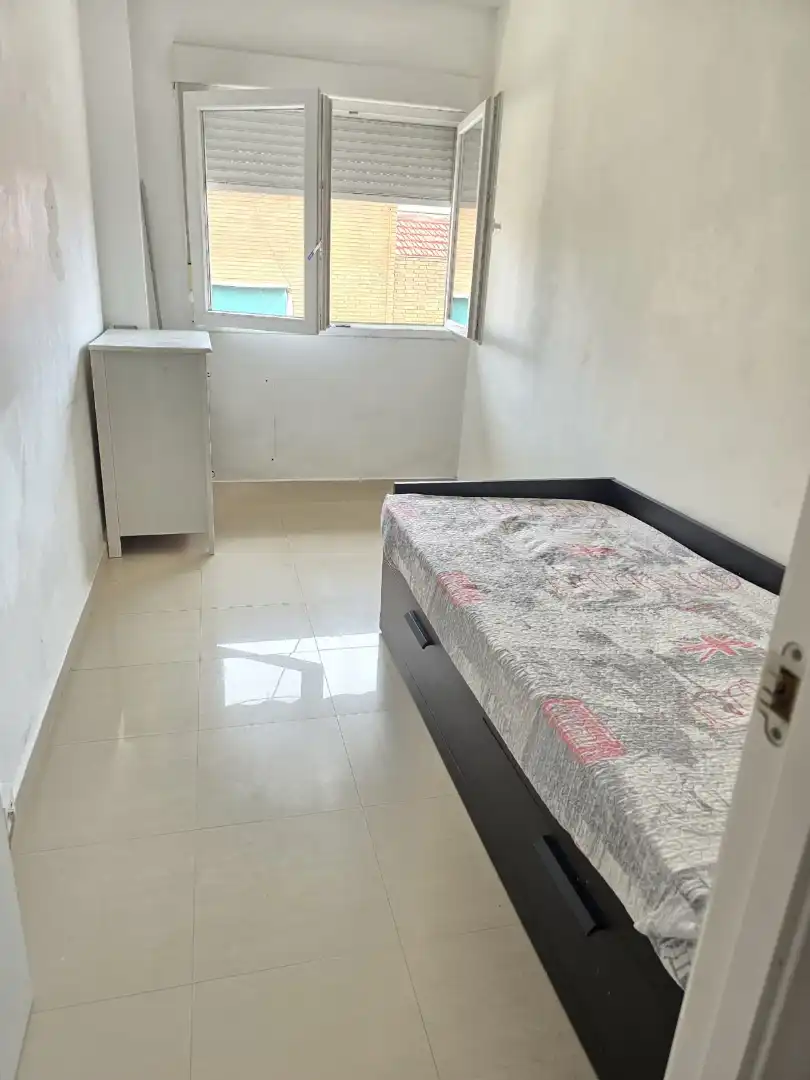 Bedroom of Flat for sale in Usera