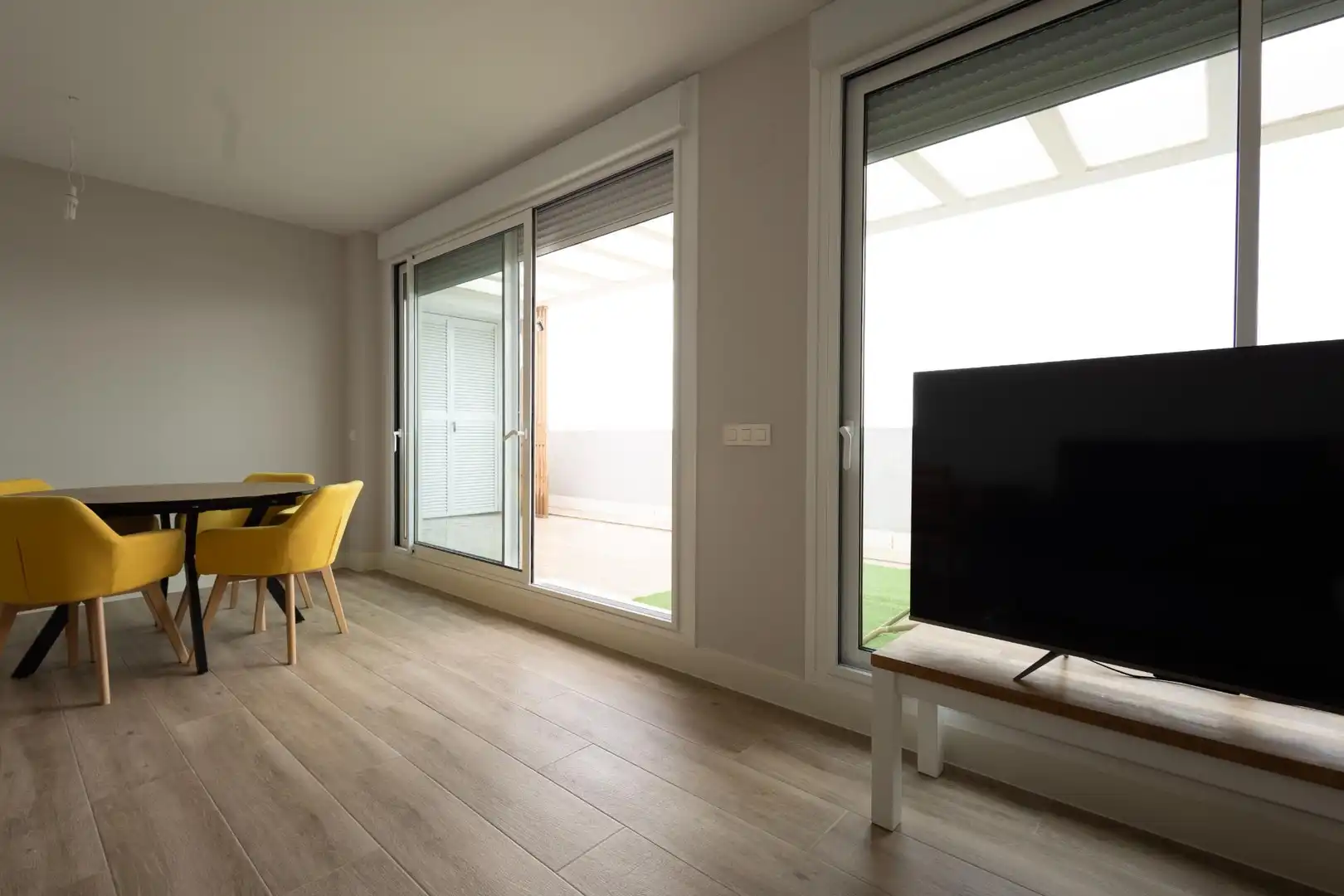 Sala d'estar de Àtic en venda en Tres Cantos amb Aire condicionat, Calefacció i Terrassa
