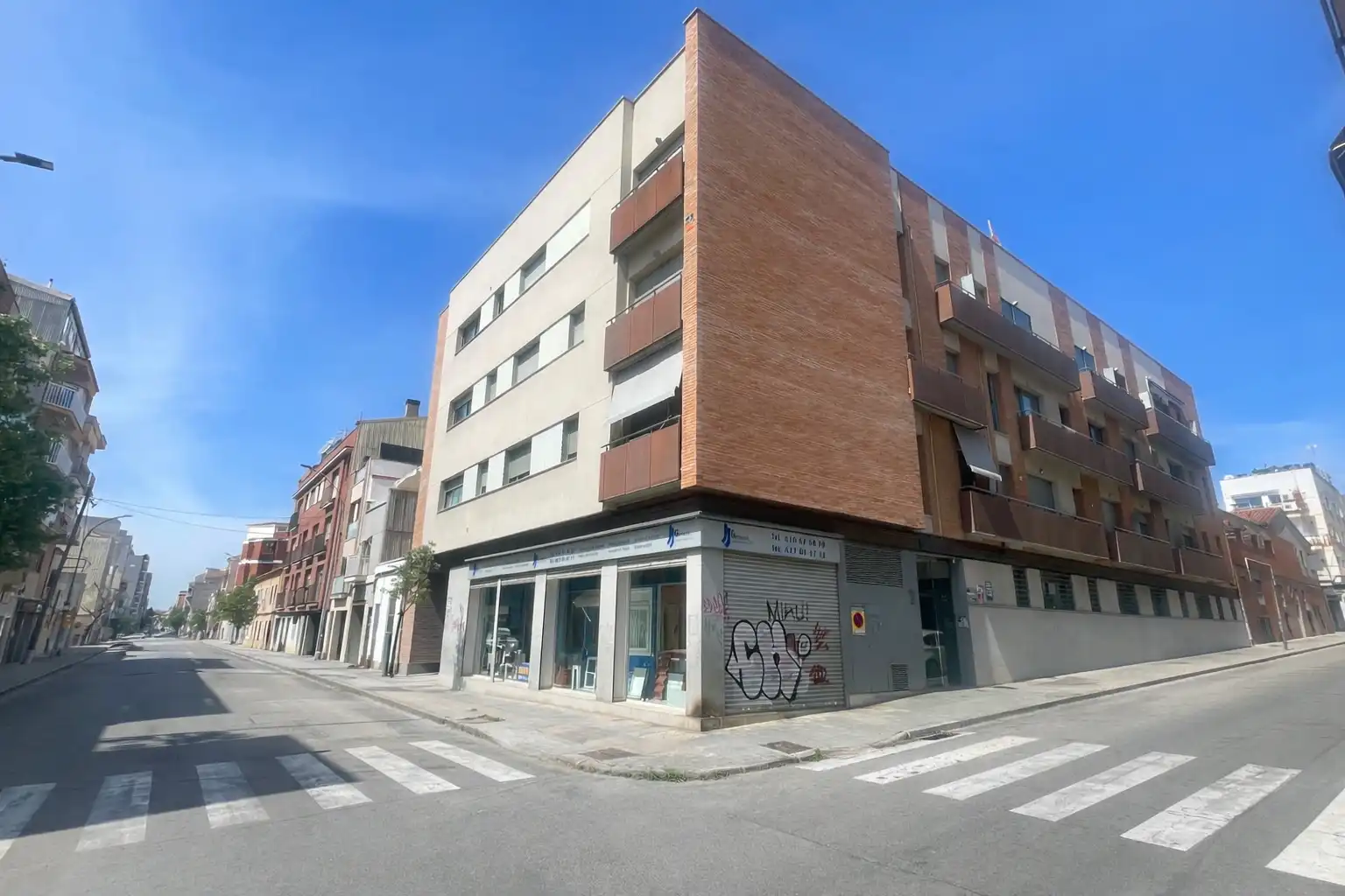 Vista exterior de Piso en venta en Terrassa con Calefacción