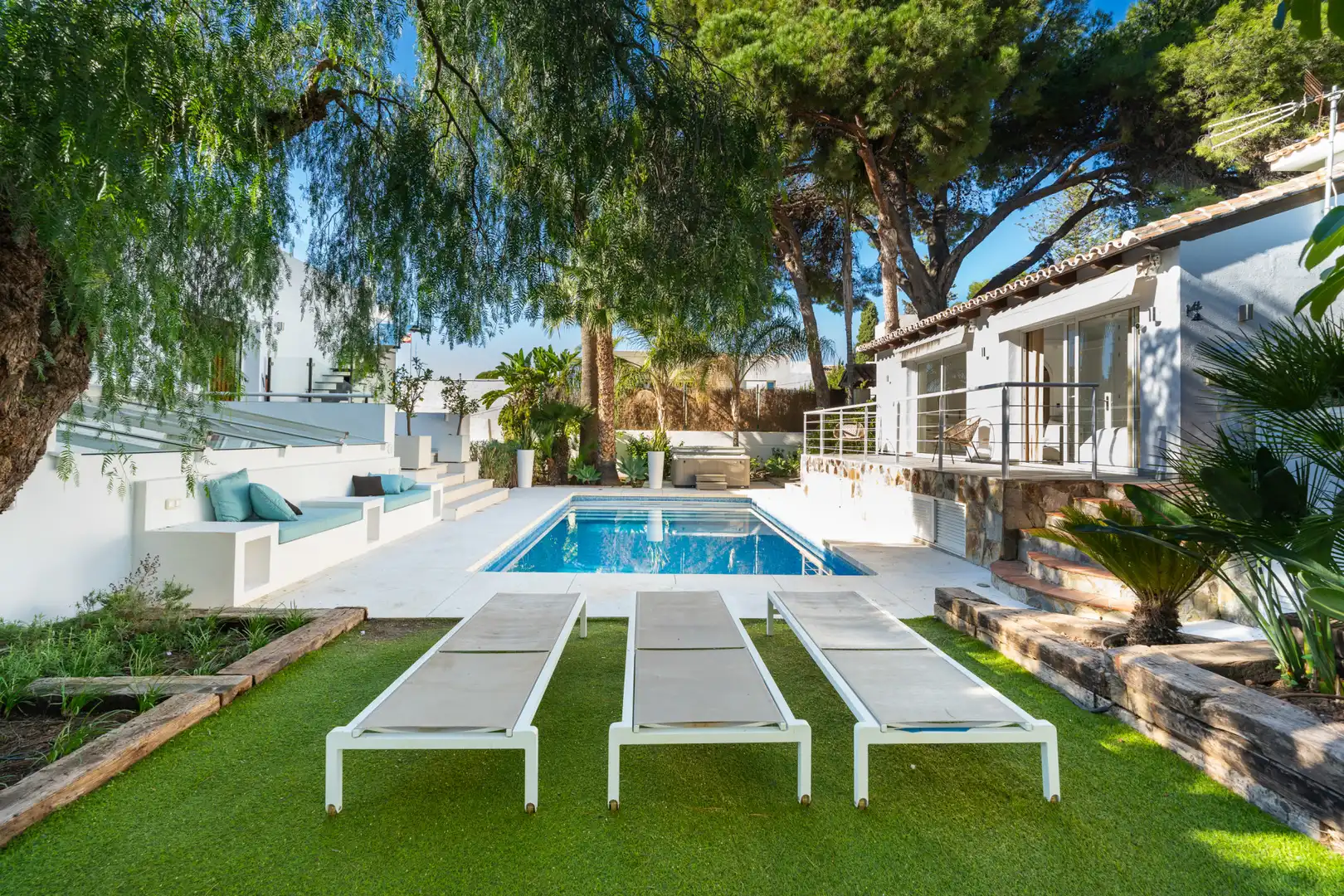 Casa con terraza en venta en Nueva Andalucía, imagen 2