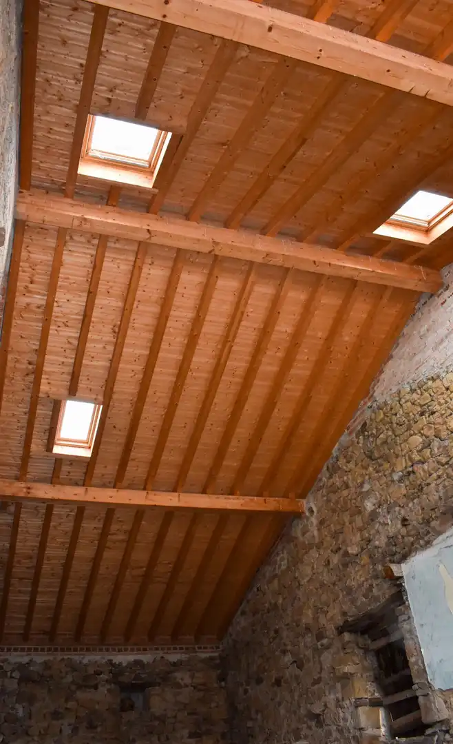Houses for sale in Castañeda  with Private garden