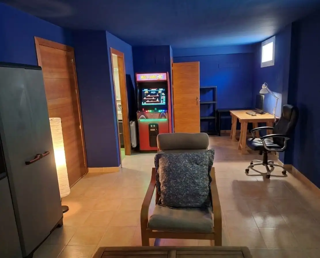 Casa adosada en venta en Ciudad Real con Aire acondicionado, Calefacción y Jardín privado