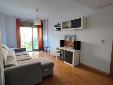 Piso con balcón en venta en Norte