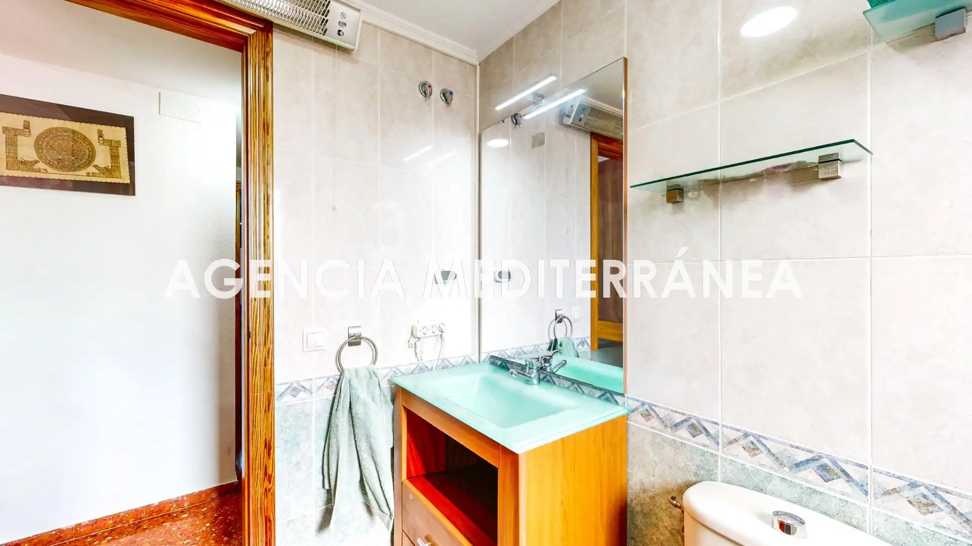 Bathroom of Flat for sale in Alfafar  with Air Conditioner