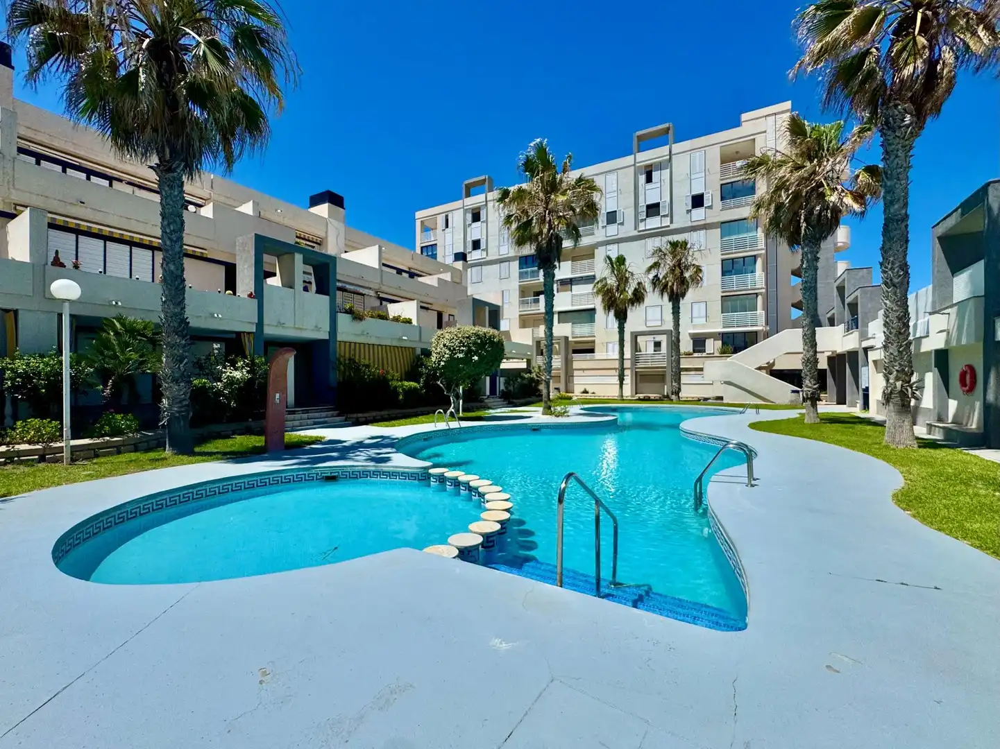 Apartamento en venta en Cañada del Molino