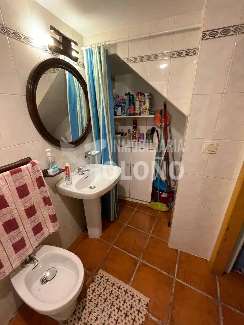 Bany de Casa o xalet en venda en Cuzcurrita de Río Tirón amb Traster, Moblat i Forn