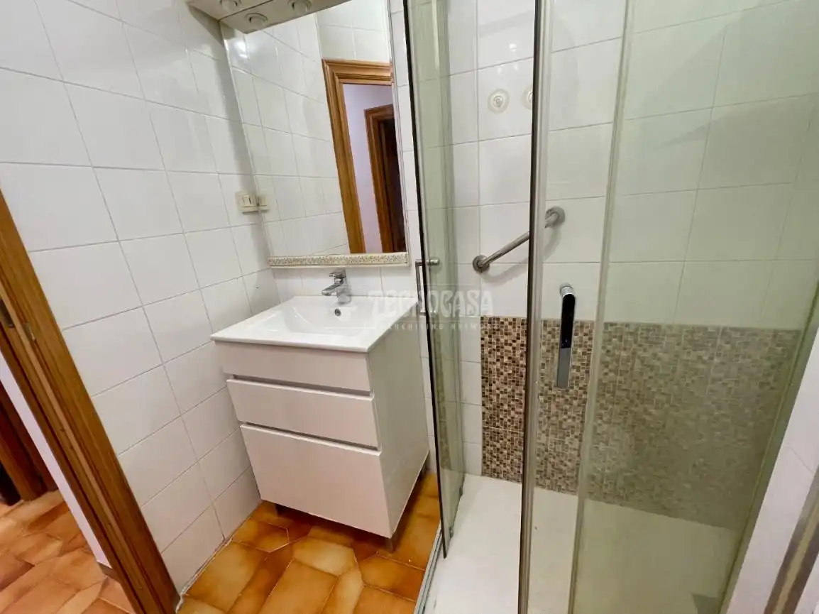 Baño de Piso en venta en Zaragoza con Terraza y Balcón
