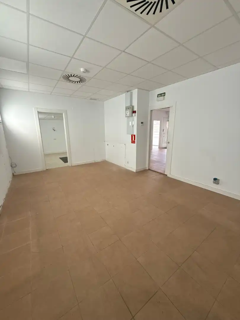 Local comercial de lloguer a Burlada-Burlata - Calle las Maestras 2, imagen 17