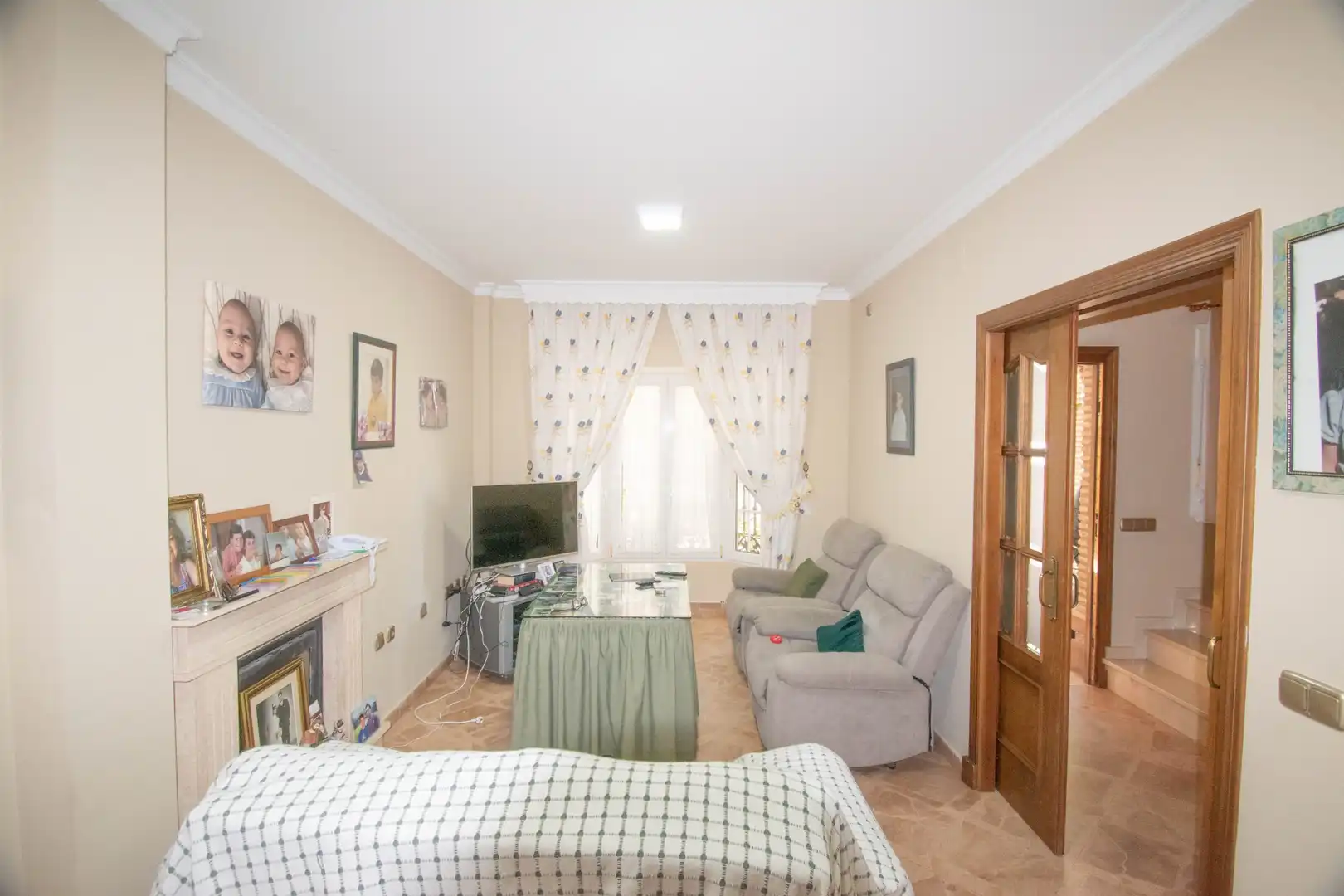 Sala d'estar de Casa o xalet en venda en Chiclana de la Frontera