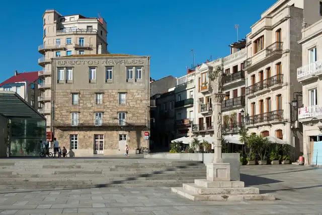 Vista exterior de Piso en venta en Vigo  con Amueblado, Horno y Lavadora