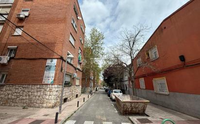 Vista exterior de Pis en venda en  Madrid Capital amb Terrassa