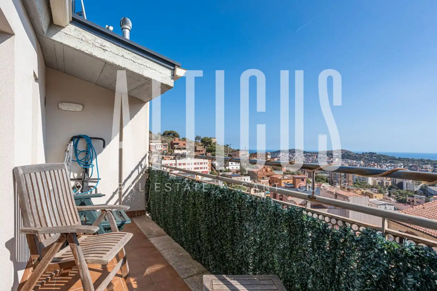 Terrassa de Casa adosada en venda en Barcelona amb Aire condicionat, Calefacció i Parquet