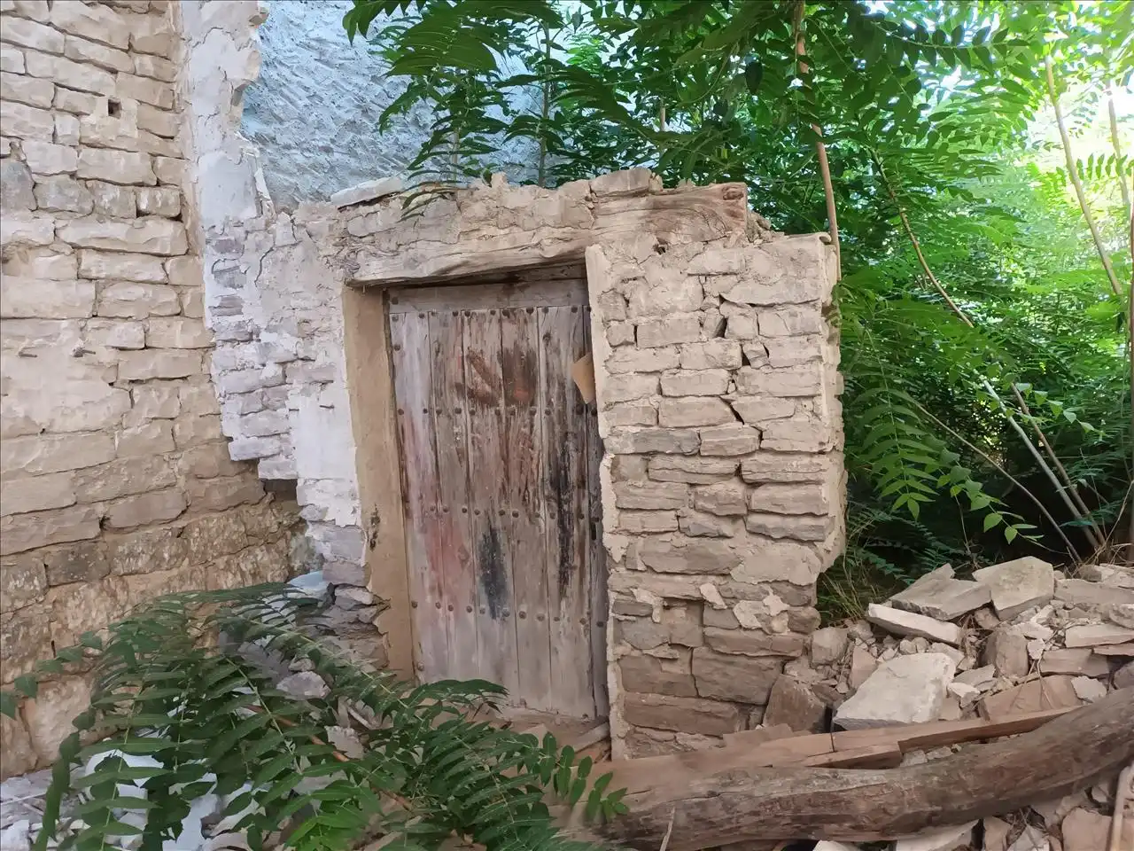 Fabrik Grundstücke zum Verkauf in Valfarta