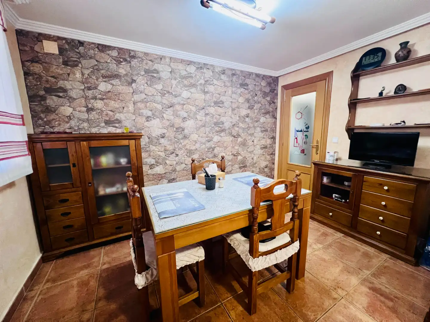 Comedor de Piso en venta en Petrer con Calefacción y Balcón