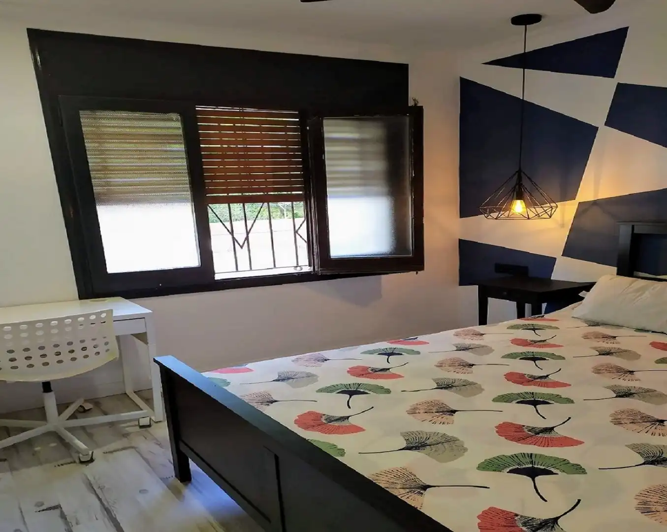 Dormitori de Apartament en venda en Castelldefels amb Aire condicionat, Terrassa i Moblat