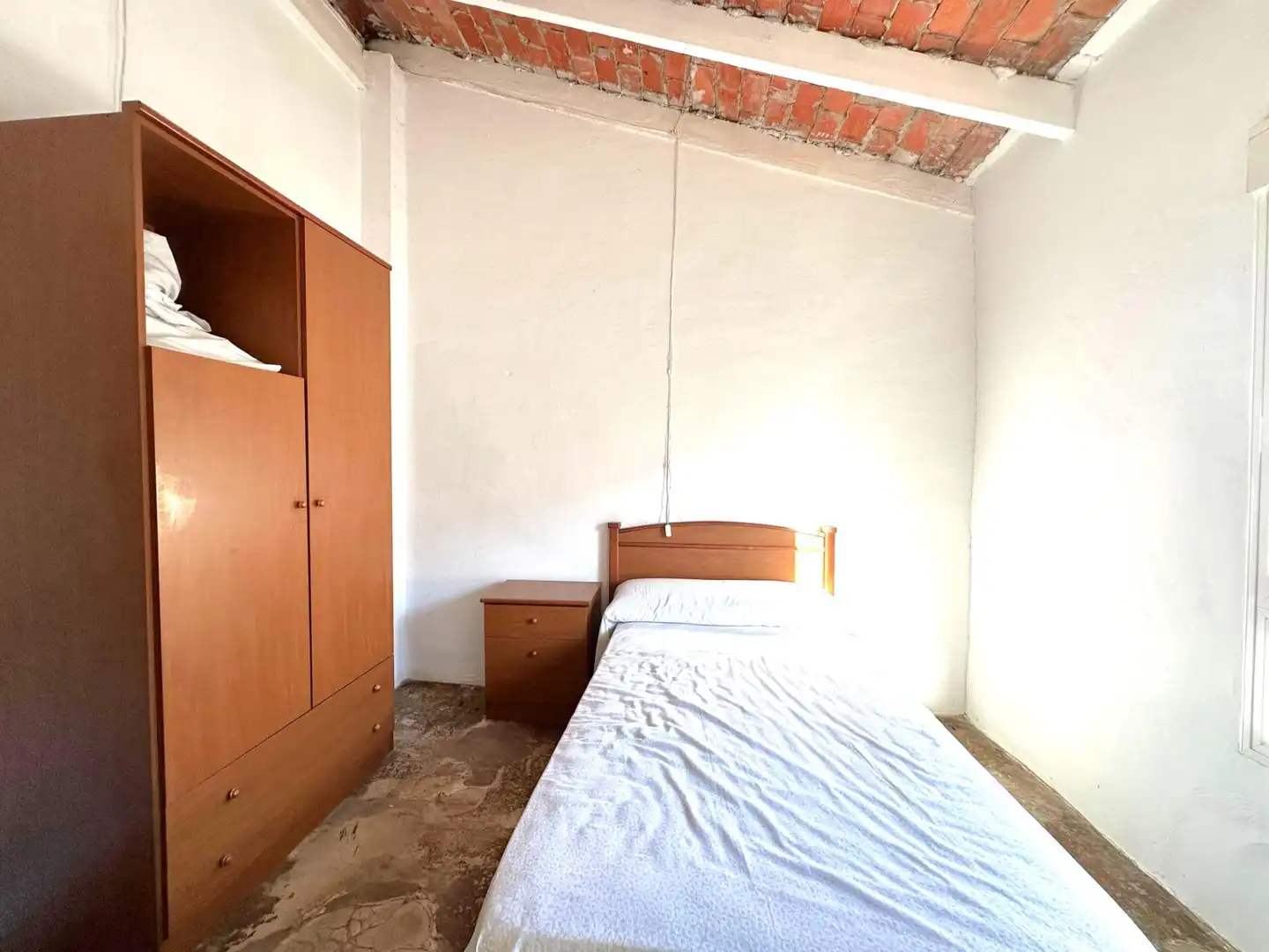 Bedroom of Houses for sale in La Pobla Llarga  with Terrace, Storage room and Balcony