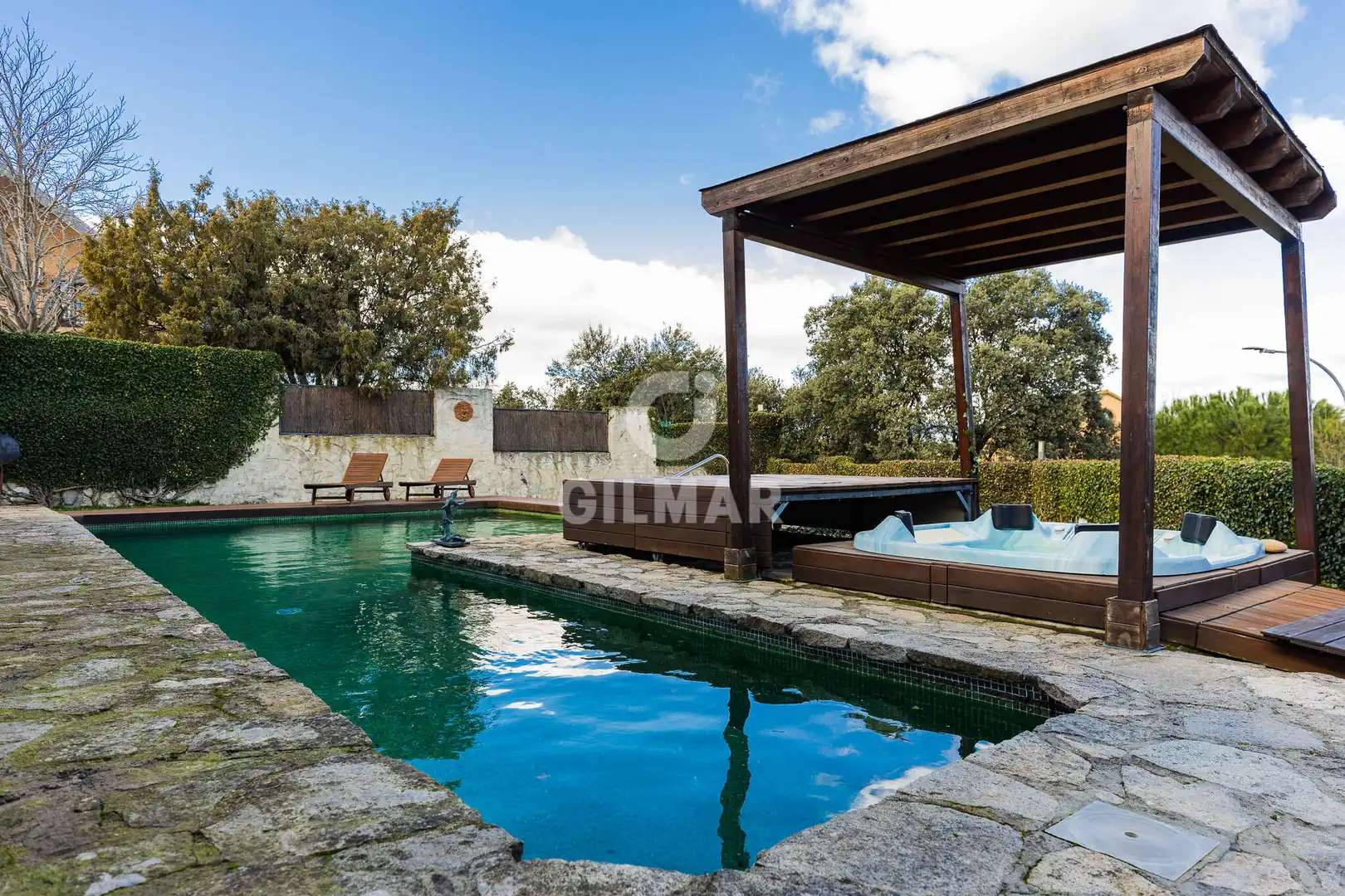 Piscina de Casa o xalet en venda en Galapagar amb Calefacció, Jardí privat i Piscina