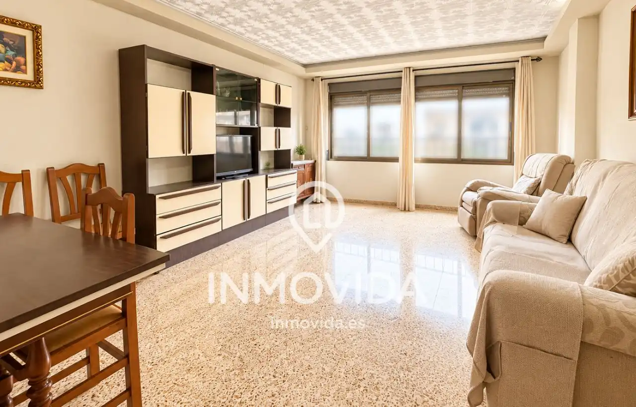 Vista exterior de Piso en venta en Xàtiva con Aire acondicionado, Amueblado y Balcón