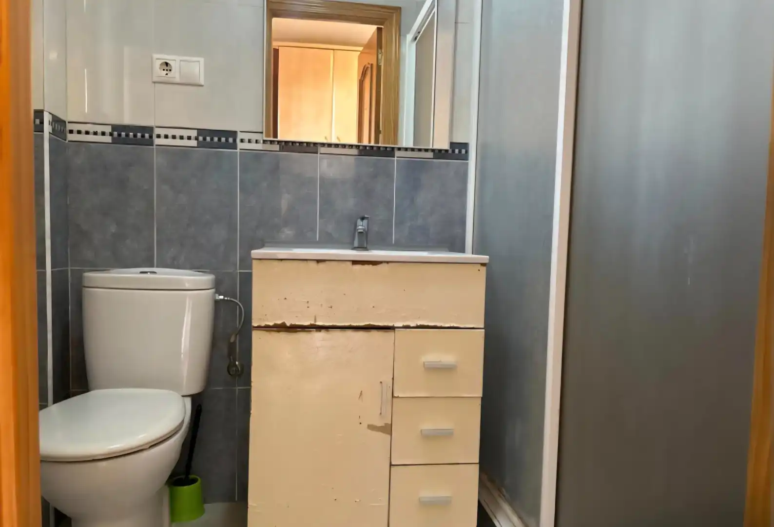 Bathroom of Study for sale in Fuengirola