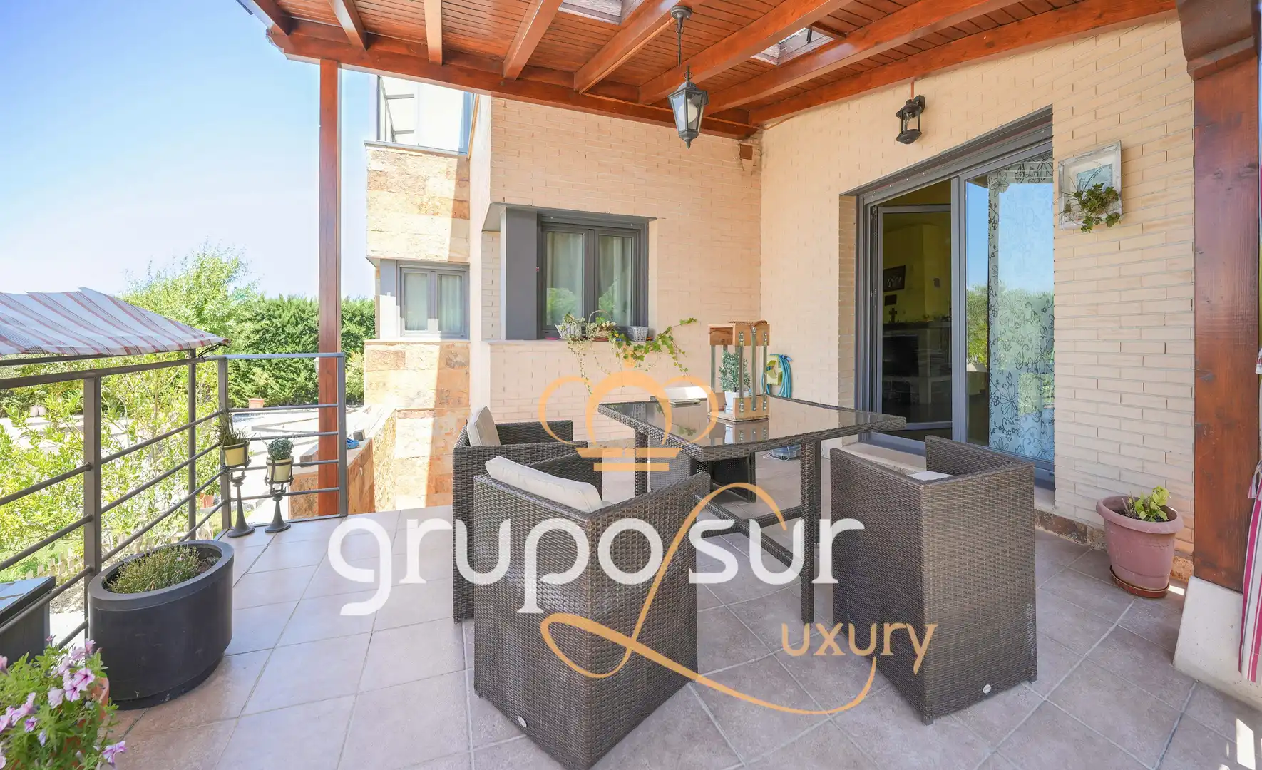 Terraza de Casa o chalet en venta en Aldeamayor de San Martín con Calefacción, Jardín privado y Terraza