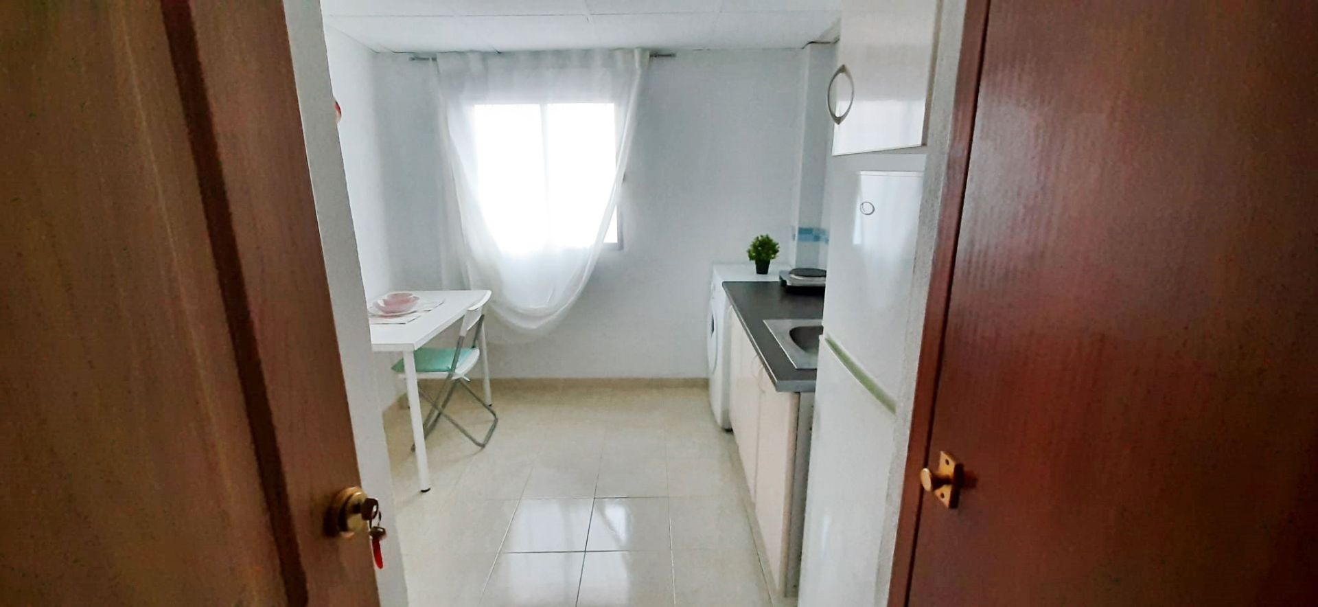 Cuina de Estudi de lloguer en Málaga Capital amb Moblat