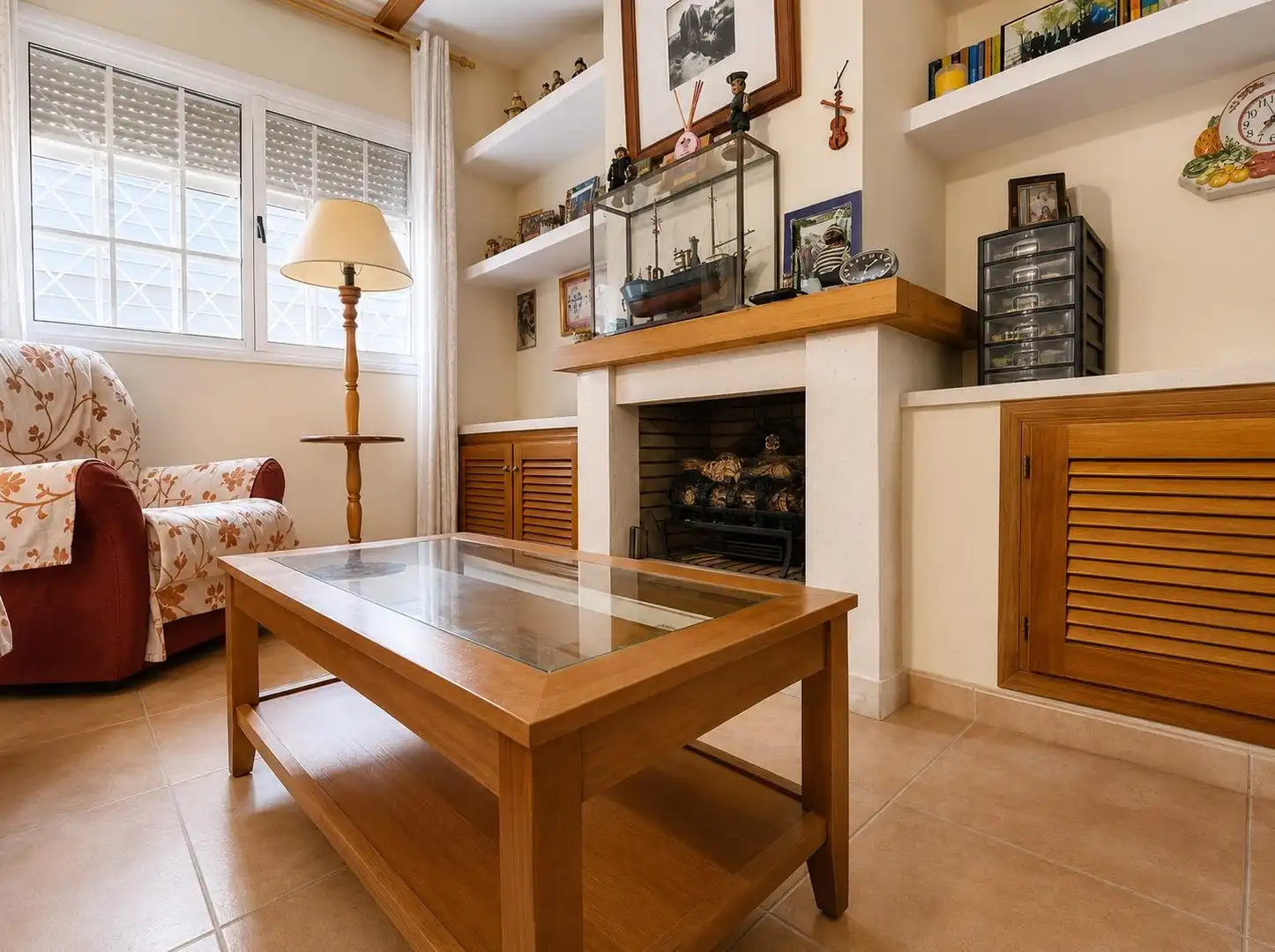 Sala d'estar de Casa o xalet en venda en Santa Pola amb Aire condicionat, Calefacció i Jardí privat