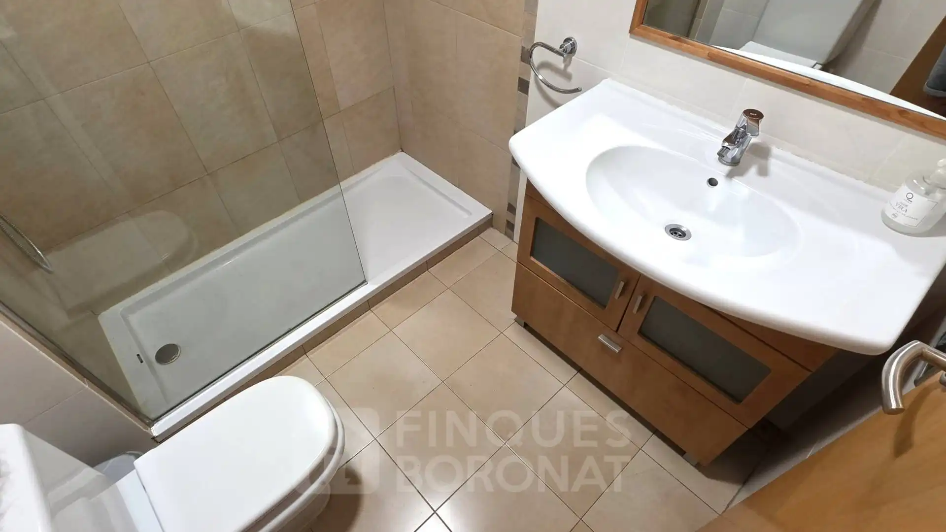 Badezimmer von Wohnung zur Miete in Tarragona mit Klimaanlage, Heizung und Terrasse