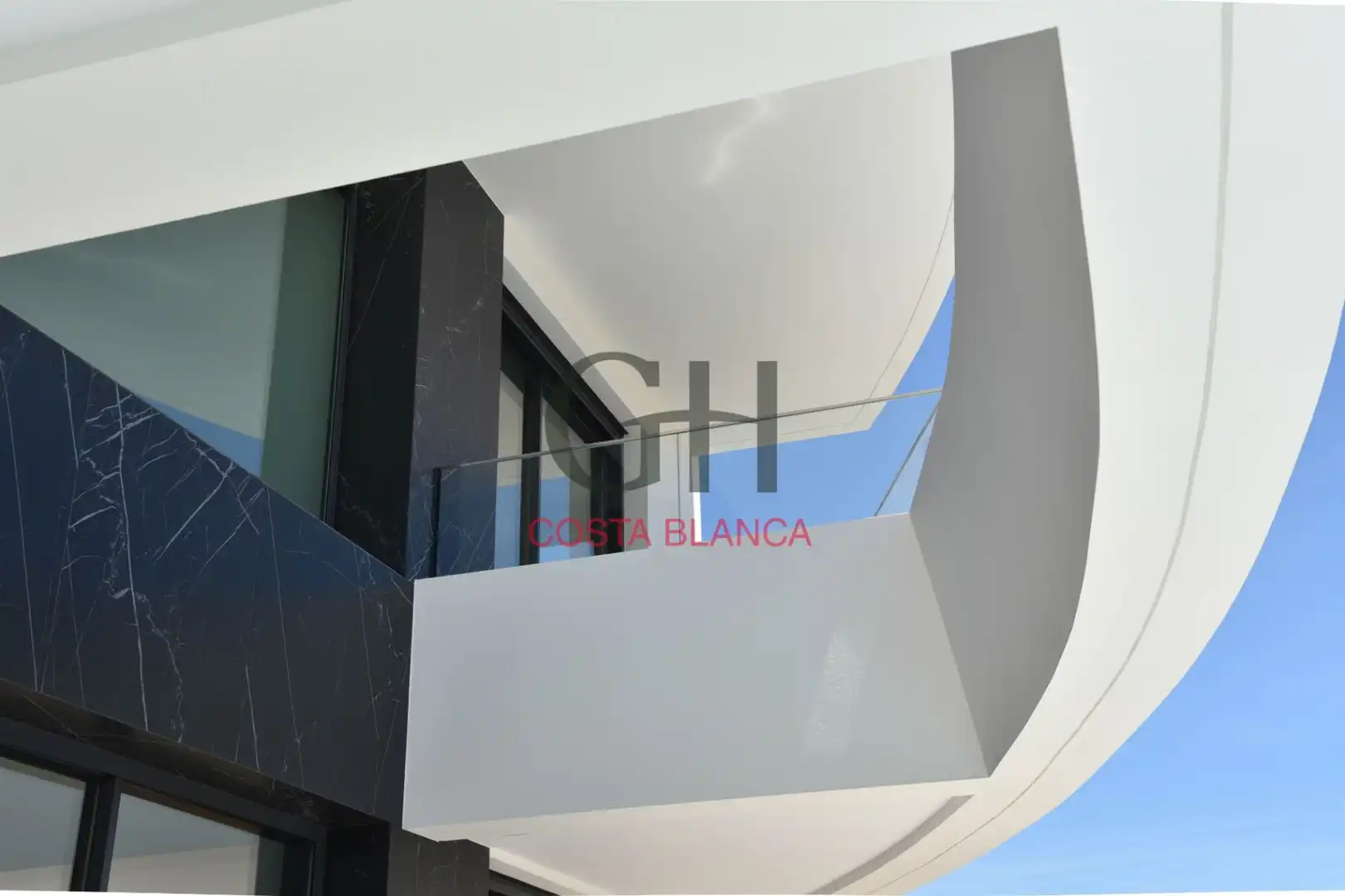Außenansicht von Haus oder Chalet zum Verkauf in Moraira mit Klimaanlage, Heizung und Privatgarten