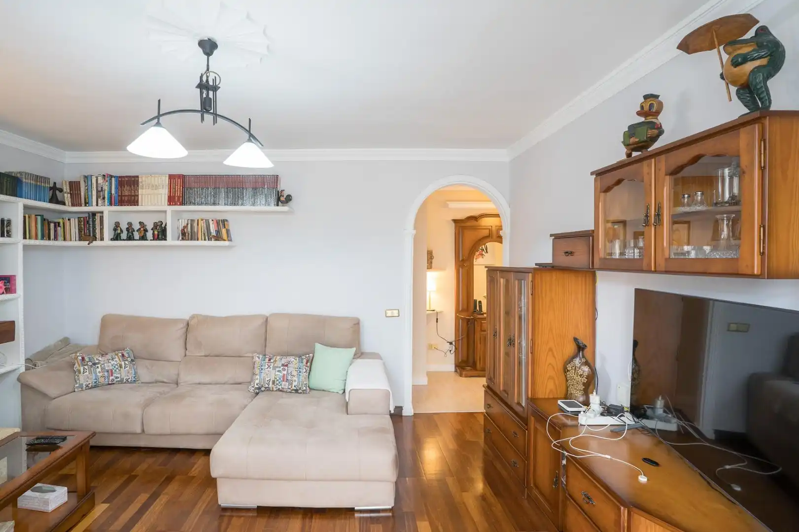 Living room of Houses for sale in San Cristóbal de la Laguna  with Terrace, Storage room and Furnished