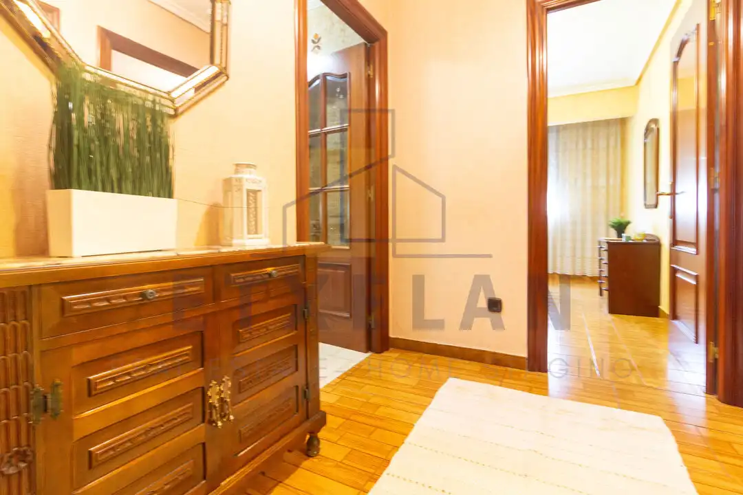 Flat for sale in Zaldibar, Bizkaia