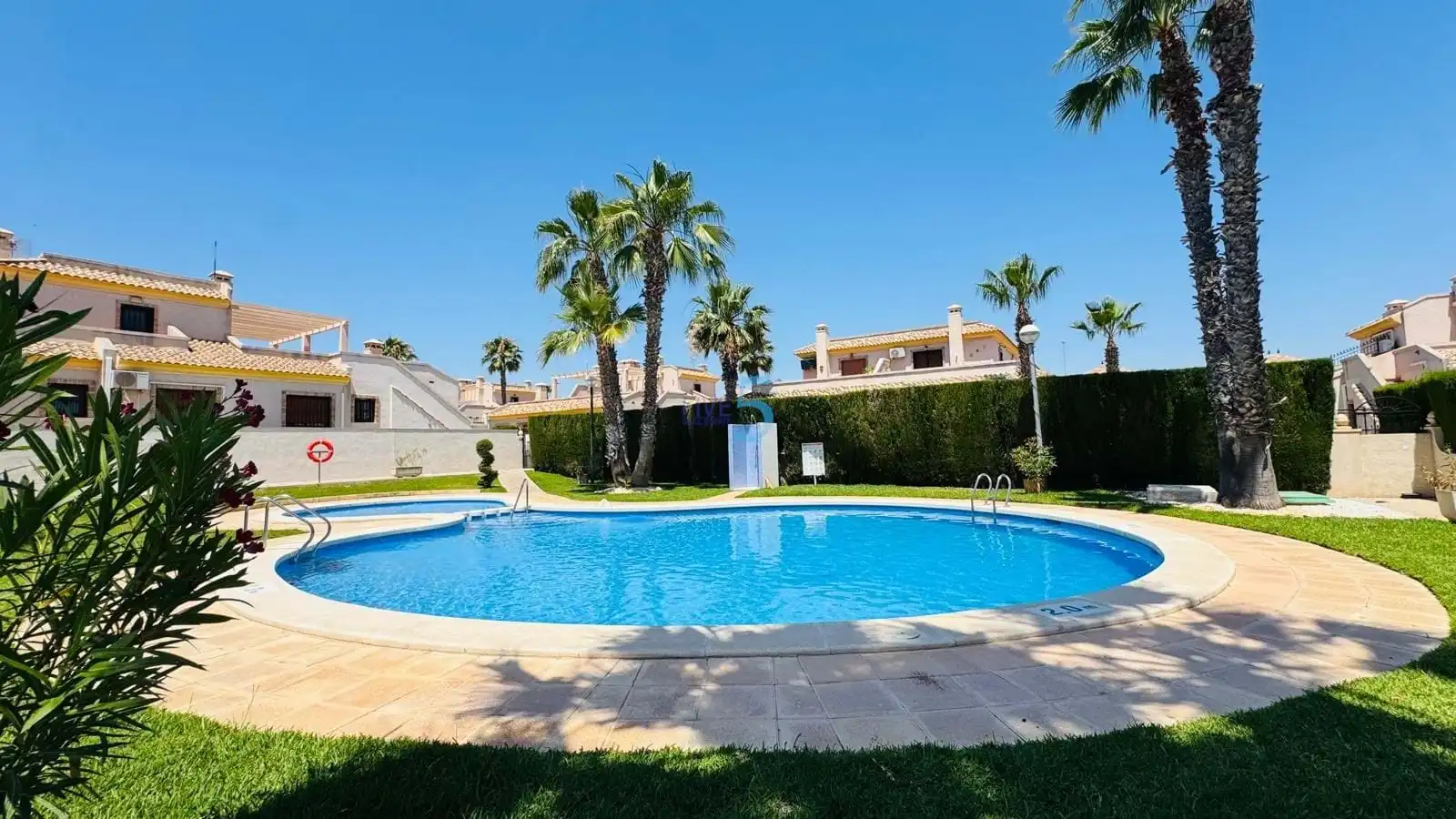 Casa a schiera con piscina in vendita a Orihuela Costa, imagen 2