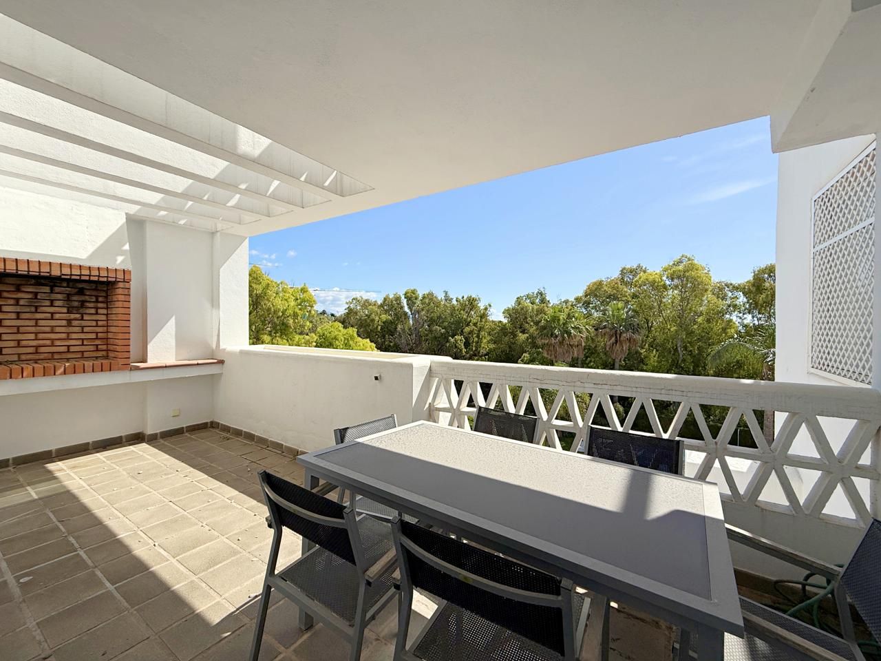 Terrassa de Dúplex en venda en Casares amb Terrassa, Traster i Piscina comunitària