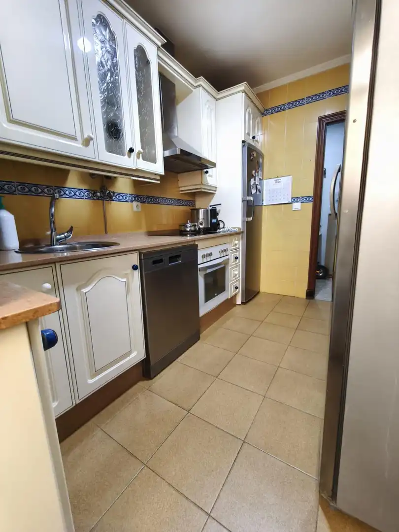 Cuina de Pis en venda en Sanlúcar de Barrameda amb Calefacció, Terrassa i Traster