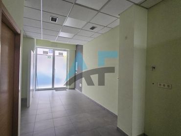 Gewerbefläche zum Verkauf in Avenida da Universidade