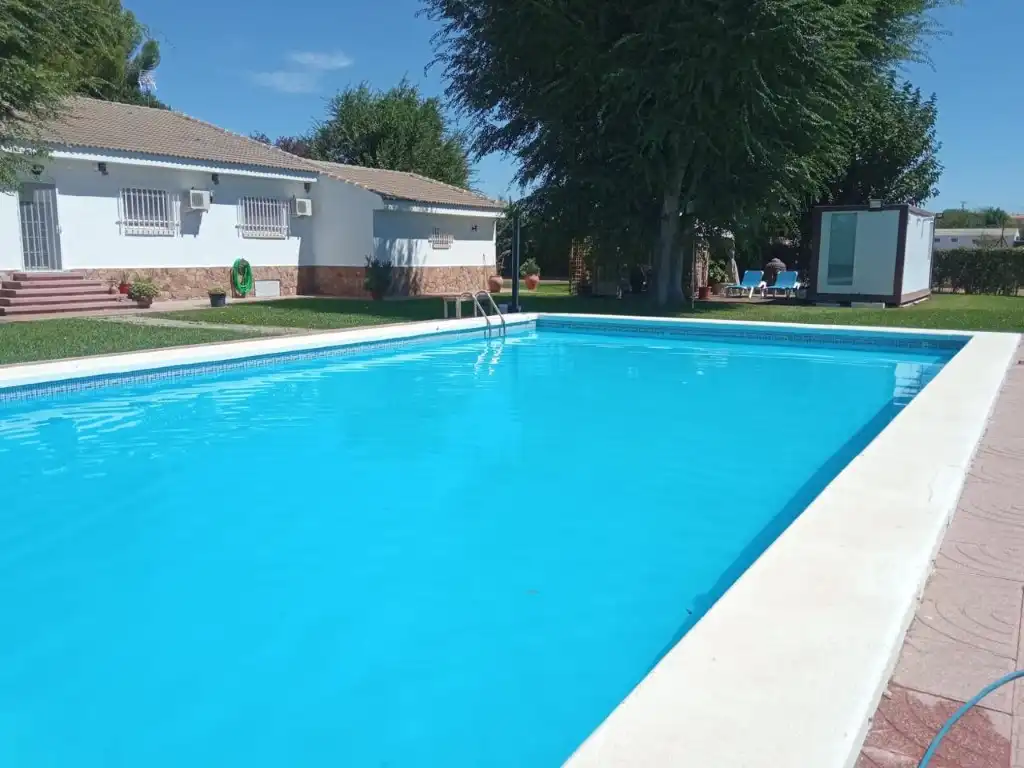 Xalet amb piscina en venda a Argamasilla de Calatrava, imagen 2