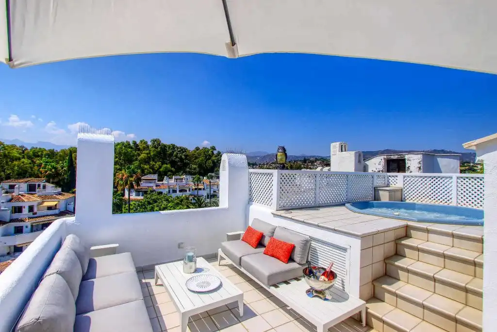 Terraza de Ático en venta en Marbella con Aire acondicionado, Calefacción y Terraza