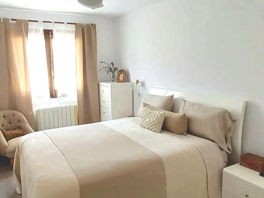 Bedroom of Houses for sale in Platja de la Pobla de Farnals