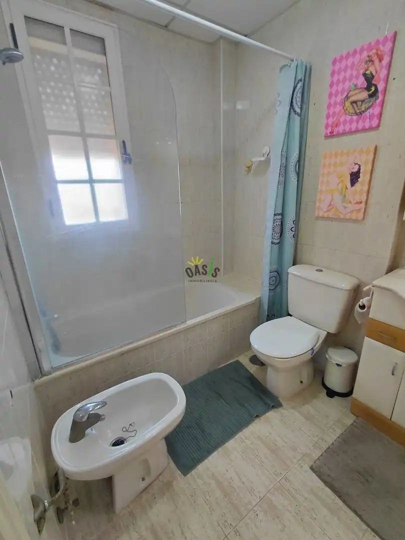 Baño de Piso de alquiler en Candelaria con Amueblado