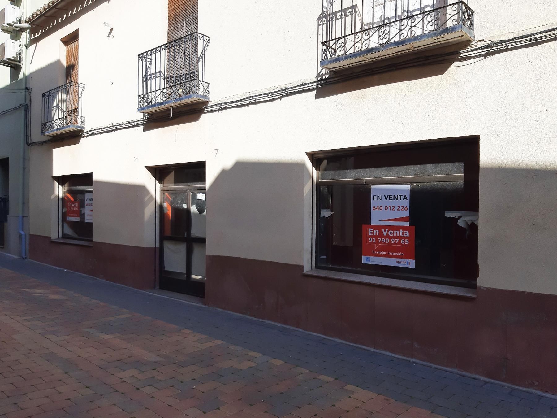Casa o xalet en venda en El Puente del Arzobispo amb Traster