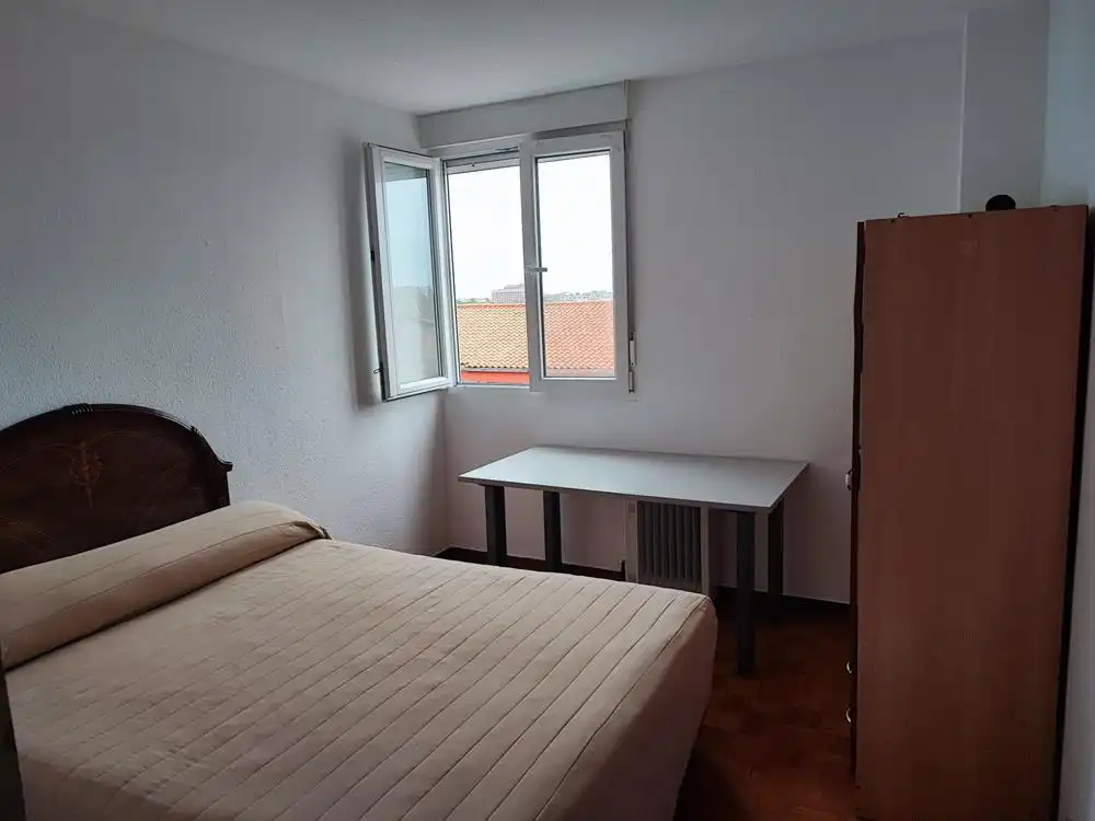 Habitación de Piso en venta en Santander con Calefacción, Parquet y Terraza