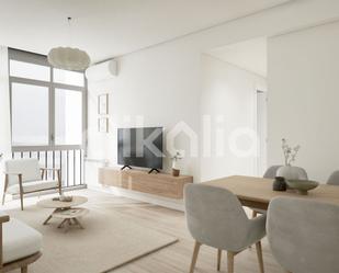 Living room of Flat for sale in  Barcelona Capital  with Air Conditioner and Heating