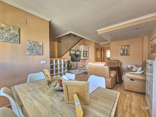 Casa-chalet en Venta en Mejostilla