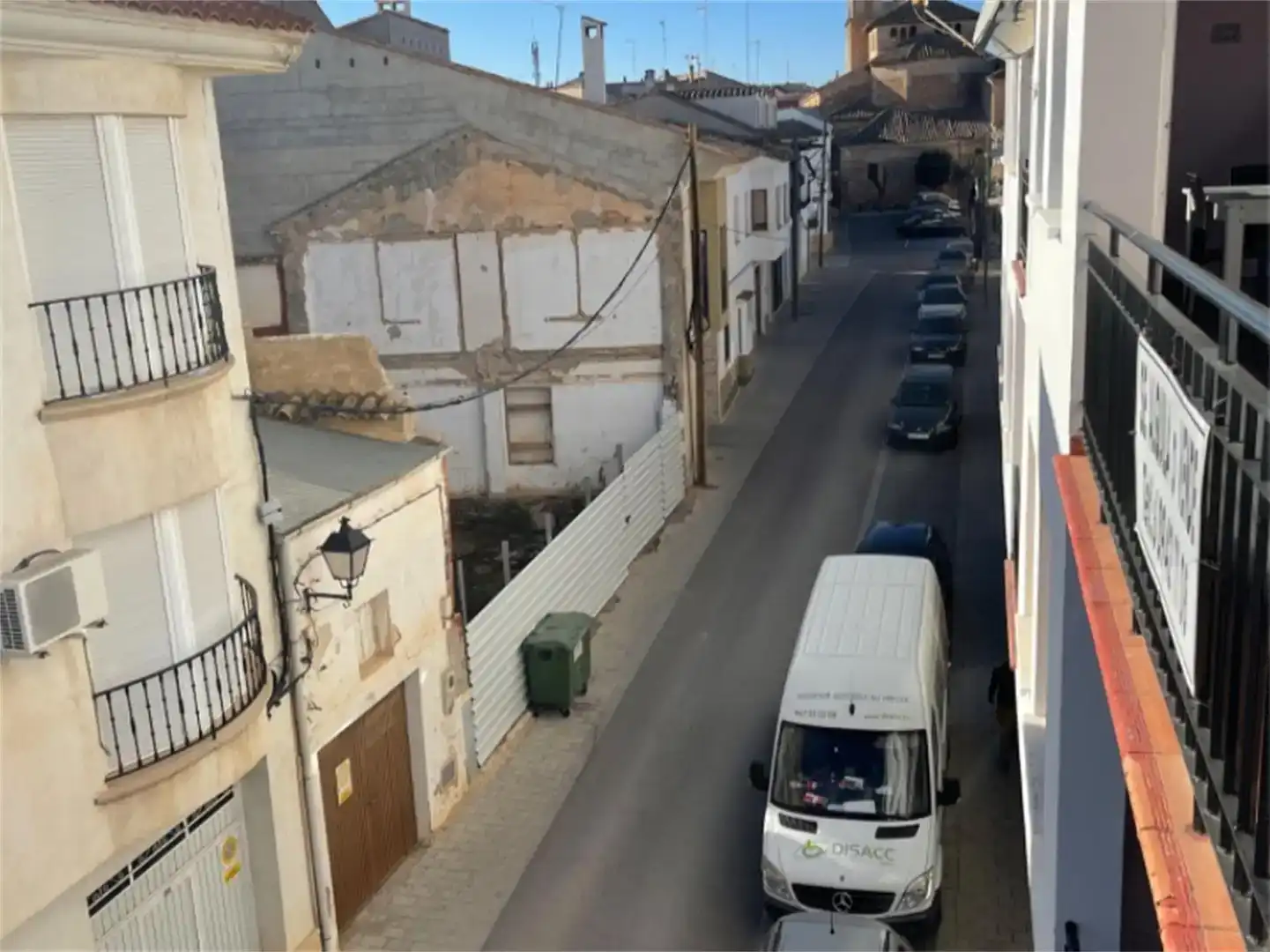 Vista exterior de Pis en venda en Tarazona de la Mancha amb Moblat