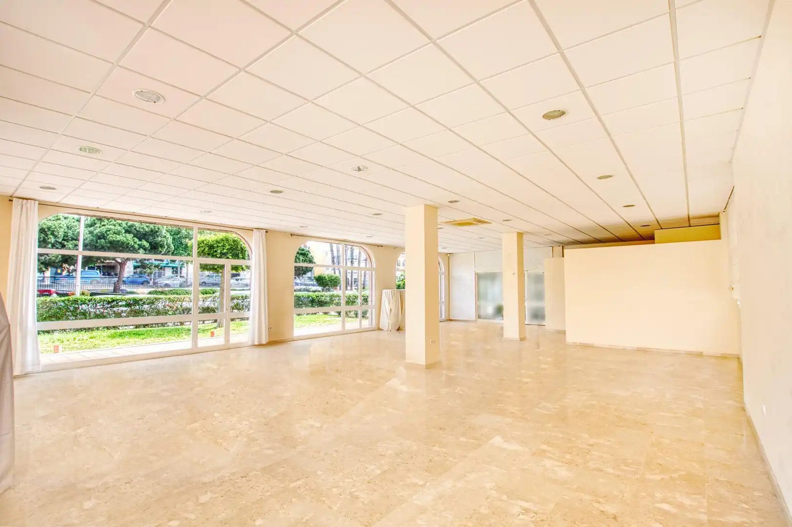 Commercial properties for sale in Torrox